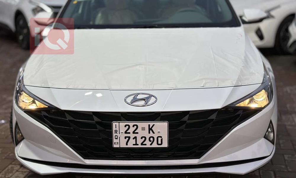 هیوندای ئەلەنترا